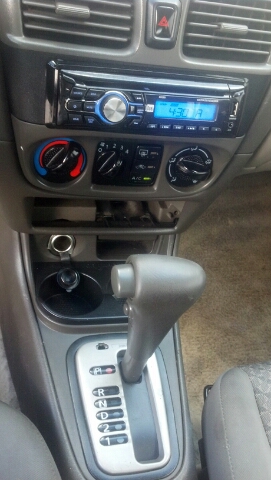 2001 Nissan Sentra 4dr Sdn I4 Manual LE (natl) Sedan