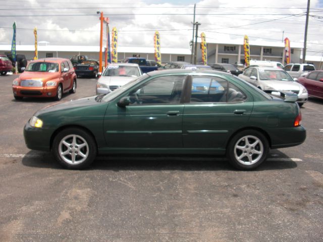 2001 Nissan Sentra SE