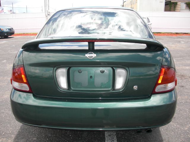 2001 Nissan Sentra SE