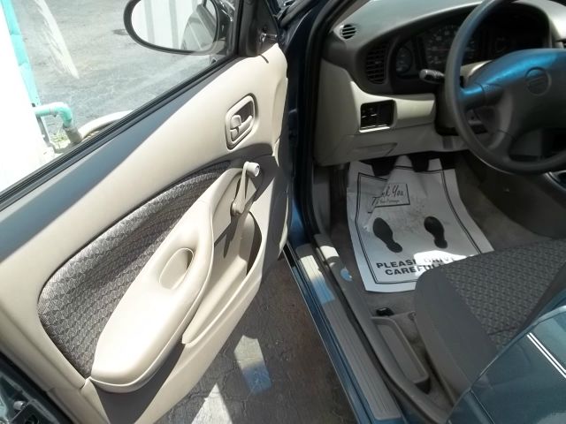 2002 Nissan Sentra W/nav.sys