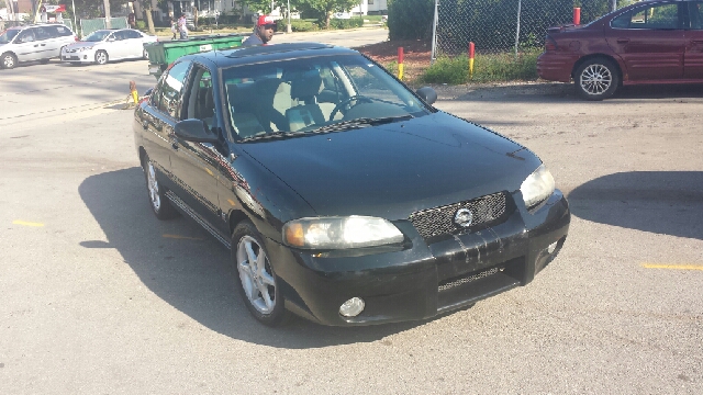 2002 Nissan Sentra Crew Cab Standard Box 4-wheel Drive SLE