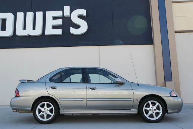 2002 Nissan Sentra Crew Cab Standard Box 4-wheel Drive SLE