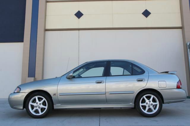 2002 Nissan Sentra Crew Cab Standard Box 4-wheel Drive SLE