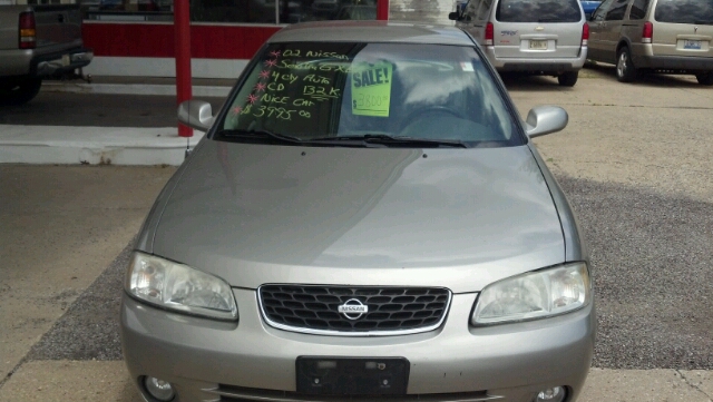2002 Nissan Sentra 4dr Sdn I4 Manual LE (natl) Sedan