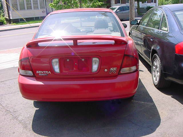 2002 Nissan Sentra Crew Cab Standard Box 4-wheel Drive SLE