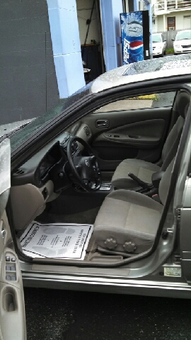 2002 Nissan Sentra Crew Cab Standard Box 4-wheel Drive SLE