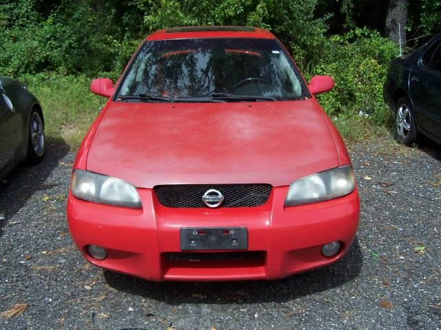 2002 Nissan Sentra Crew Cab Standard Box 4-wheel Drive SLE