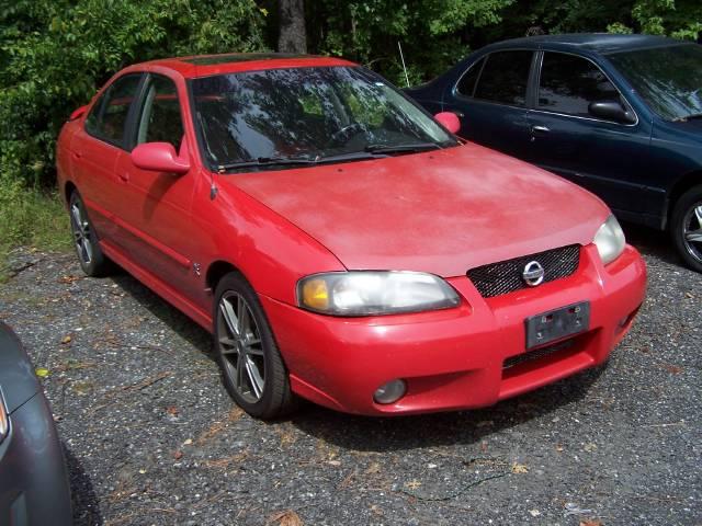 2002 Nissan Sentra Crew Cab Standard Box 4-wheel Drive SLE