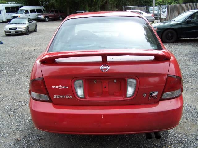 2002 Nissan Sentra Crew Cab Standard Box 4-wheel Drive SLE