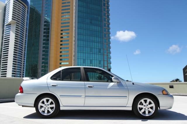2002 Nissan Sentra Crew Cab Standard Box 4-wheel Drive SLE