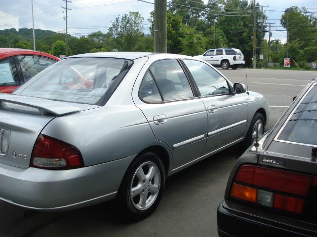 2003 Nissan Sentra 2dr Cpe Touring Auto