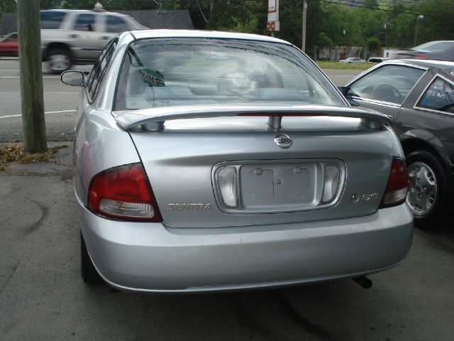 2003 Nissan Sentra 2dr Cpe Touring Auto