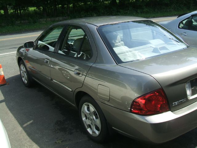 2004 Nissan Sentra E43