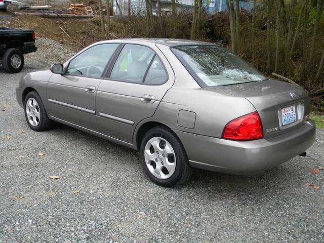 2004 Nissan Sentra E43