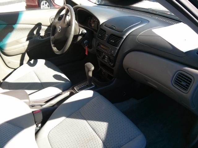 2004 Nissan Sentra Pickupslt Quad Cab SWB 4WD 4x4 Truck