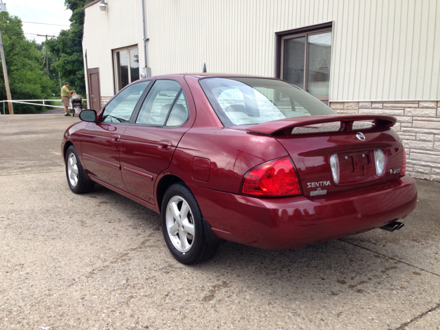 2004 Nissan Sentra Pickupslt Quad Cab SWB 4WD 4x4 Truck