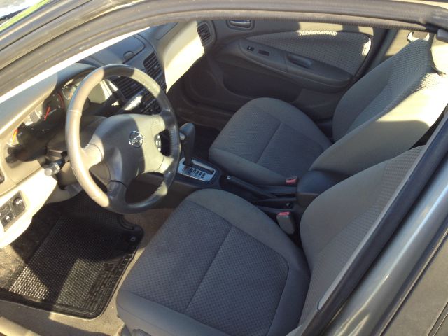 2004 Nissan Sentra E43