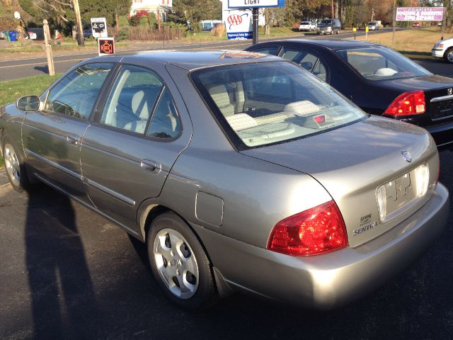 2004 Nissan Sentra E43
