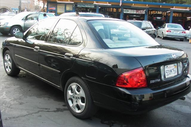 2004 Nissan Sentra E43