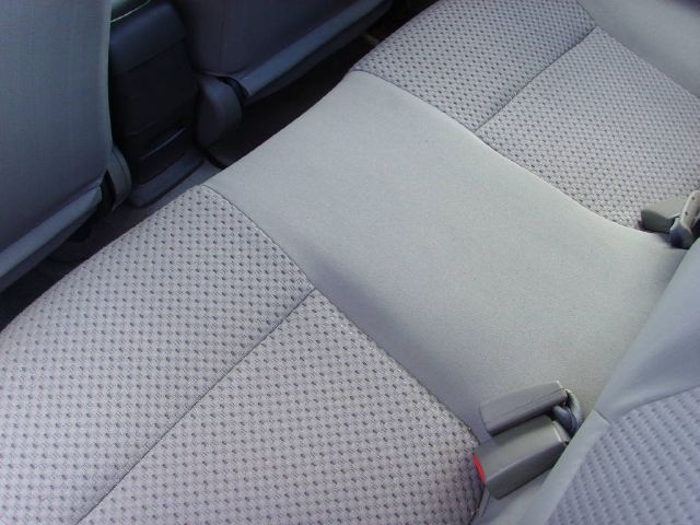 2004 Nissan Sentra W/T REG CAB