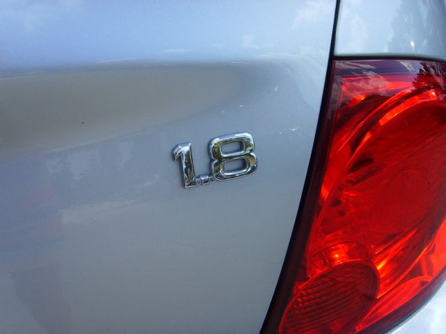 2004 Nissan Sentra W/T REG CAB