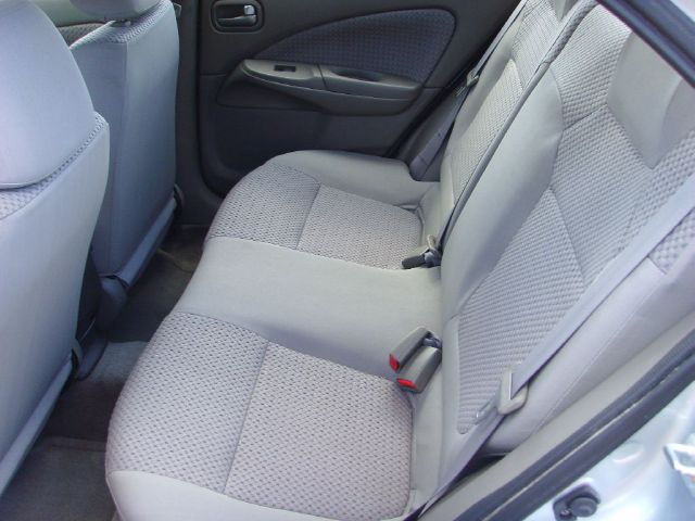 2004 Nissan Sentra W/T REG CAB