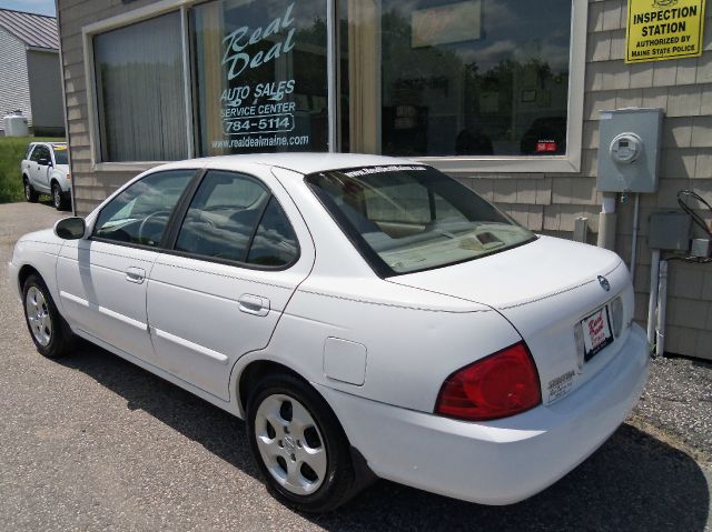 2004 Nissan Sentra E43