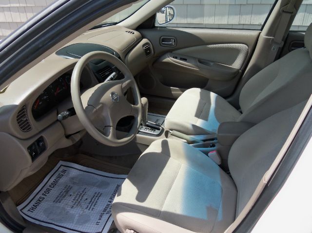 2004 Nissan Sentra E43