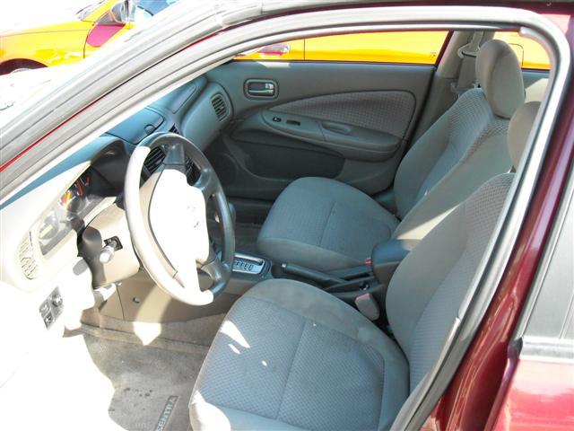 2004 Nissan Sentra E43