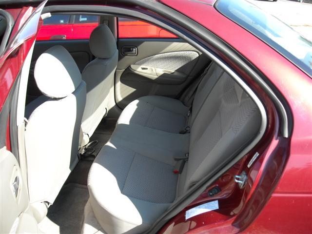 2004 Nissan Sentra E43