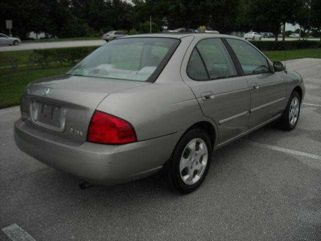 2004 Nissan Sentra E43