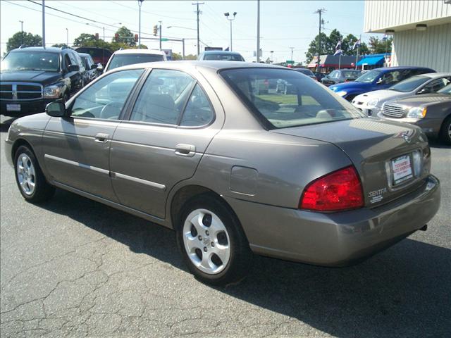 2004 Nissan Sentra E43