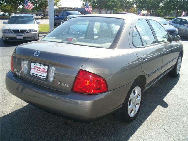 2004 Nissan Sentra E43