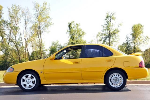 2004 Nissan Sentra Crew Cab Standard Box 4-wheel Drive SLE