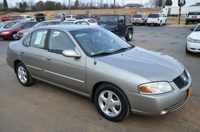 2004 Nissan Sentra Pickupslt Quad Cab SWB 4WD 4x4 Truck