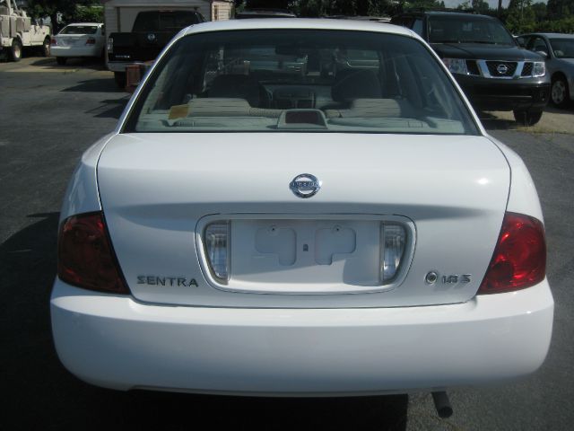 2004 Nissan Sentra E43