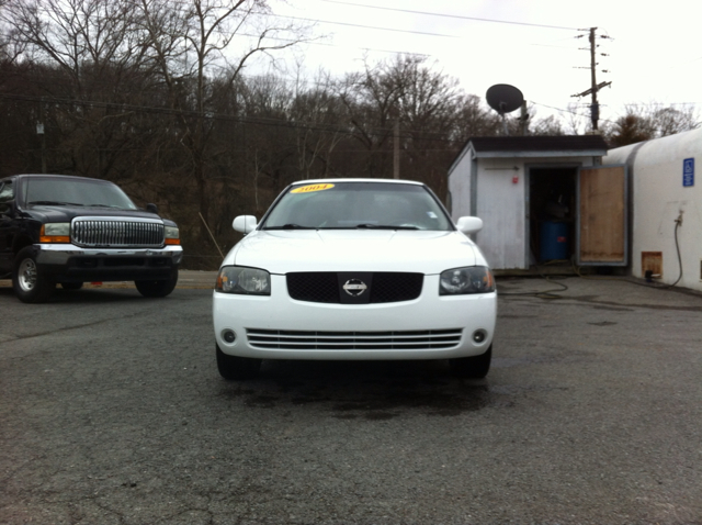 2004 Nissan Sentra Denali Crew Cab 4x4