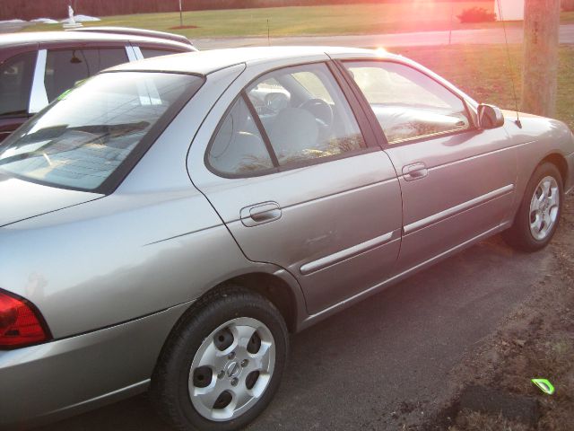 2004 Nissan Sentra E43