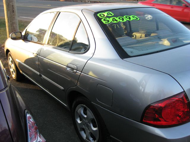 2004 Nissan Sentra E43