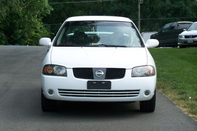 2004 Nissan Sentra Pickupslt Quad Cab SWB 4WD 4x4 Truck