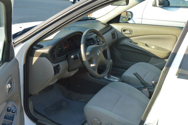2004 Nissan Sentra E43