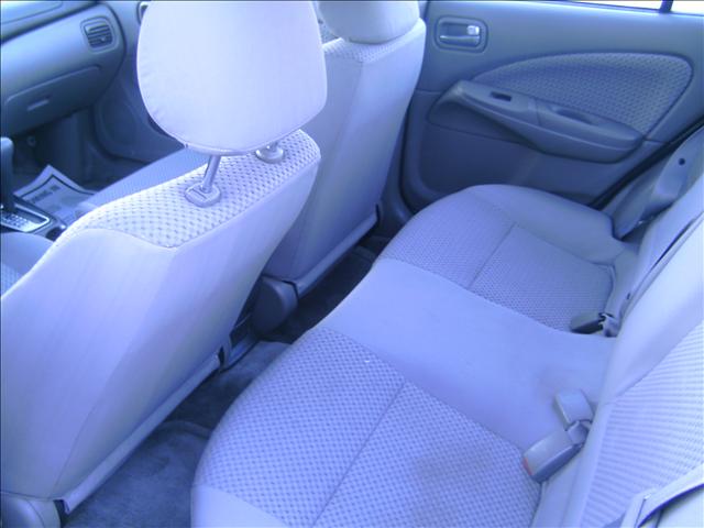 2004 Nissan Sentra W/T REG CAB