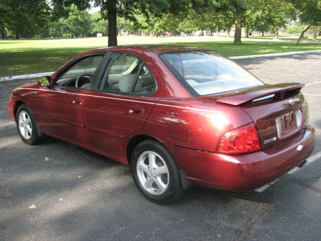 2004 Nissan Sentra Pickupslt Quad Cab SWB 4WD 4x4 Truck