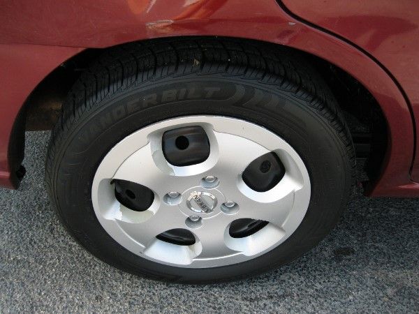 2004 Nissan Sentra E43