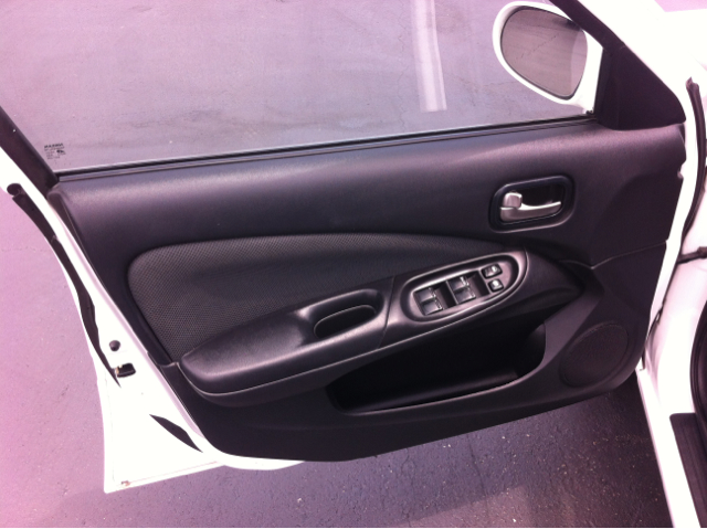 2005 Nissan Sentra E43