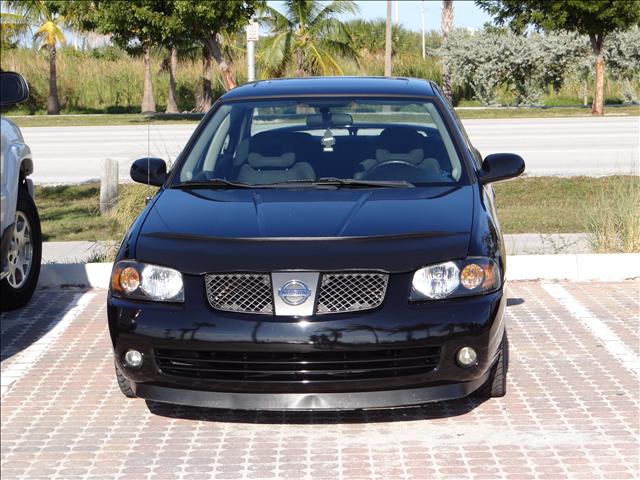 2005 Nissan Sentra Denali Crew Cab 4x4
