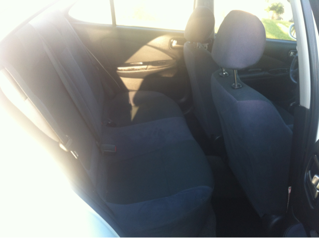 2005 Nissan Sentra E43