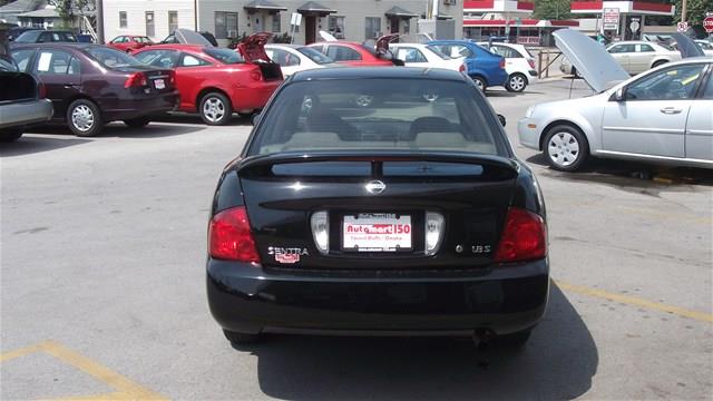 2005 Nissan Sentra Crew Cab Standard Box 2-wheel Drive SLE