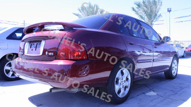 2005 Nissan Sentra E43