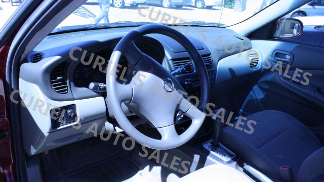 2005 Nissan Sentra E43